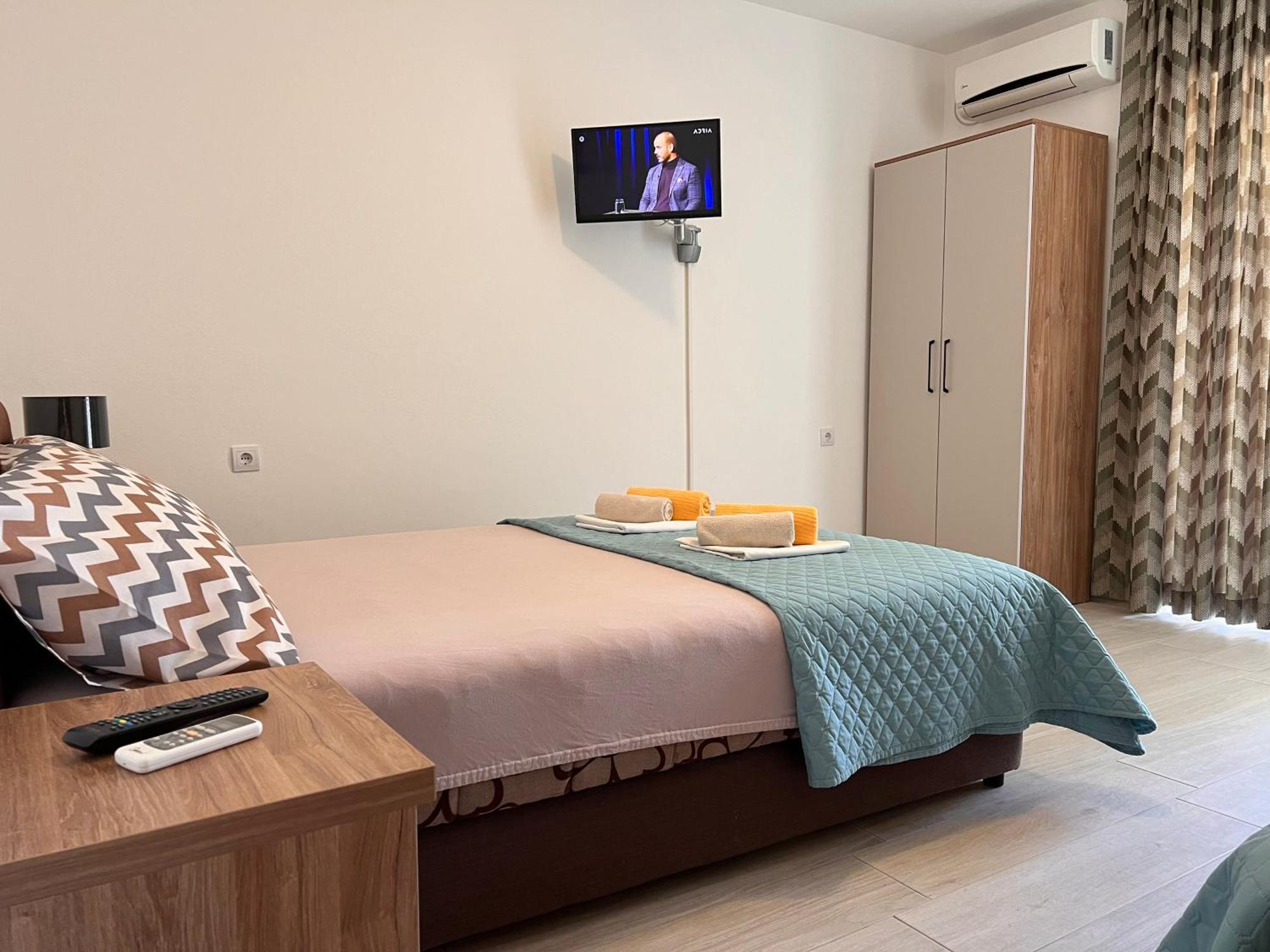 Guesthouse Civovic バール エクステリア 写真