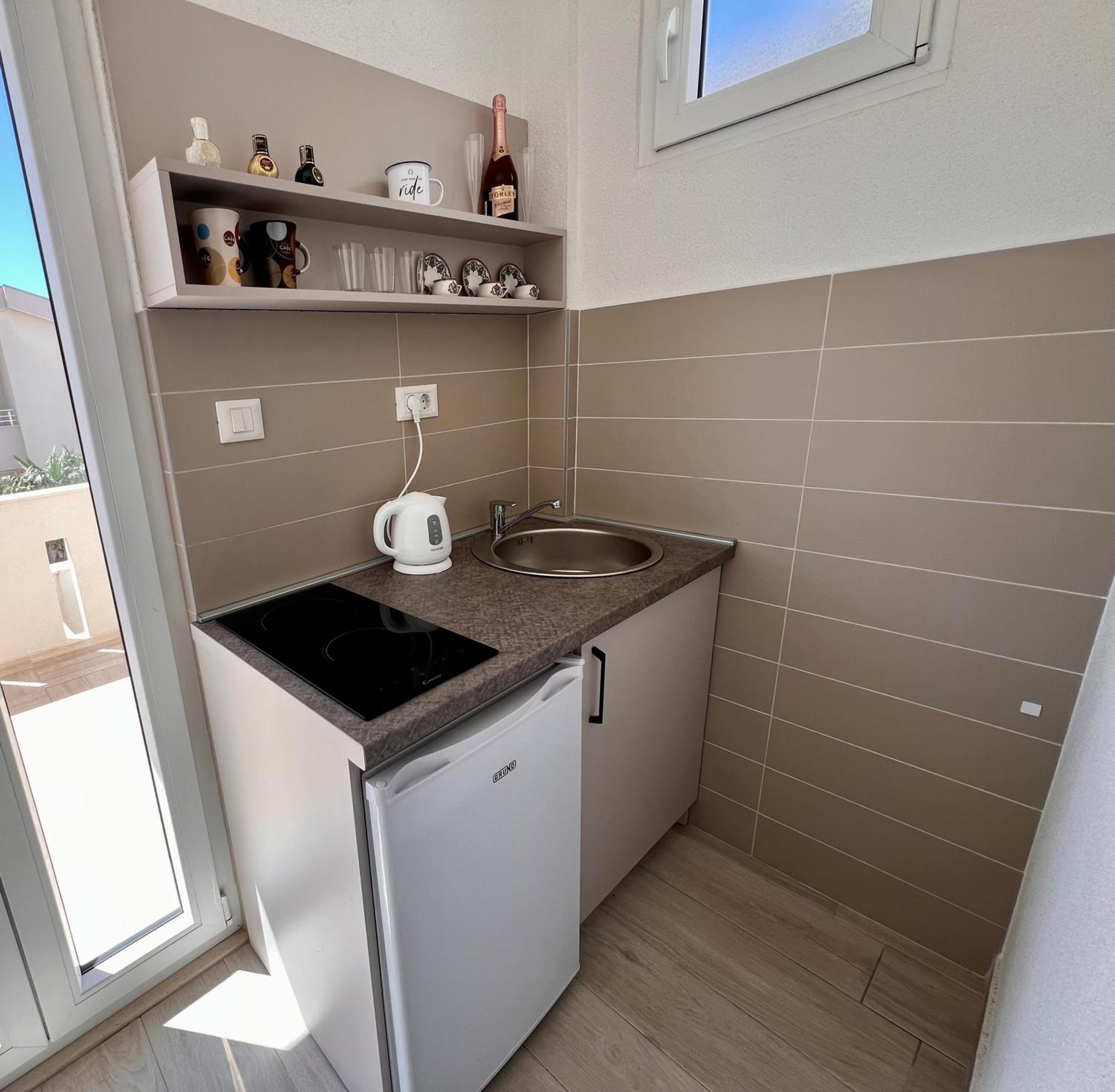 Guesthouse Civovic バール エクステリア 写真