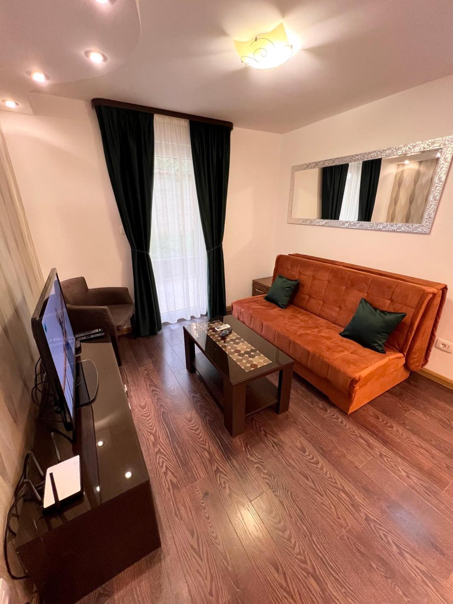 Guesthouse Civovic バール エクステリア 写真