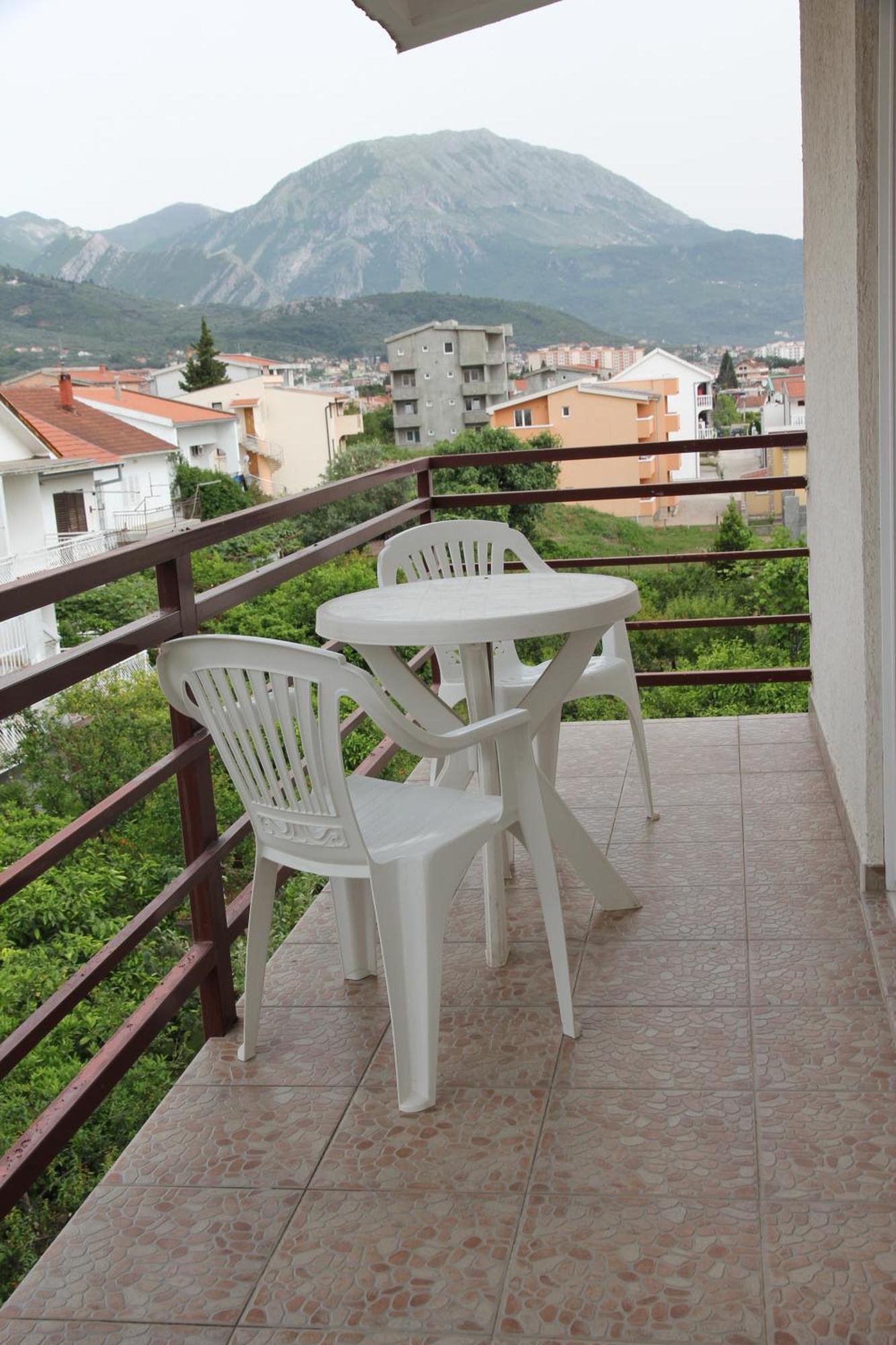 Guesthouse Civovic バール 部屋 写真