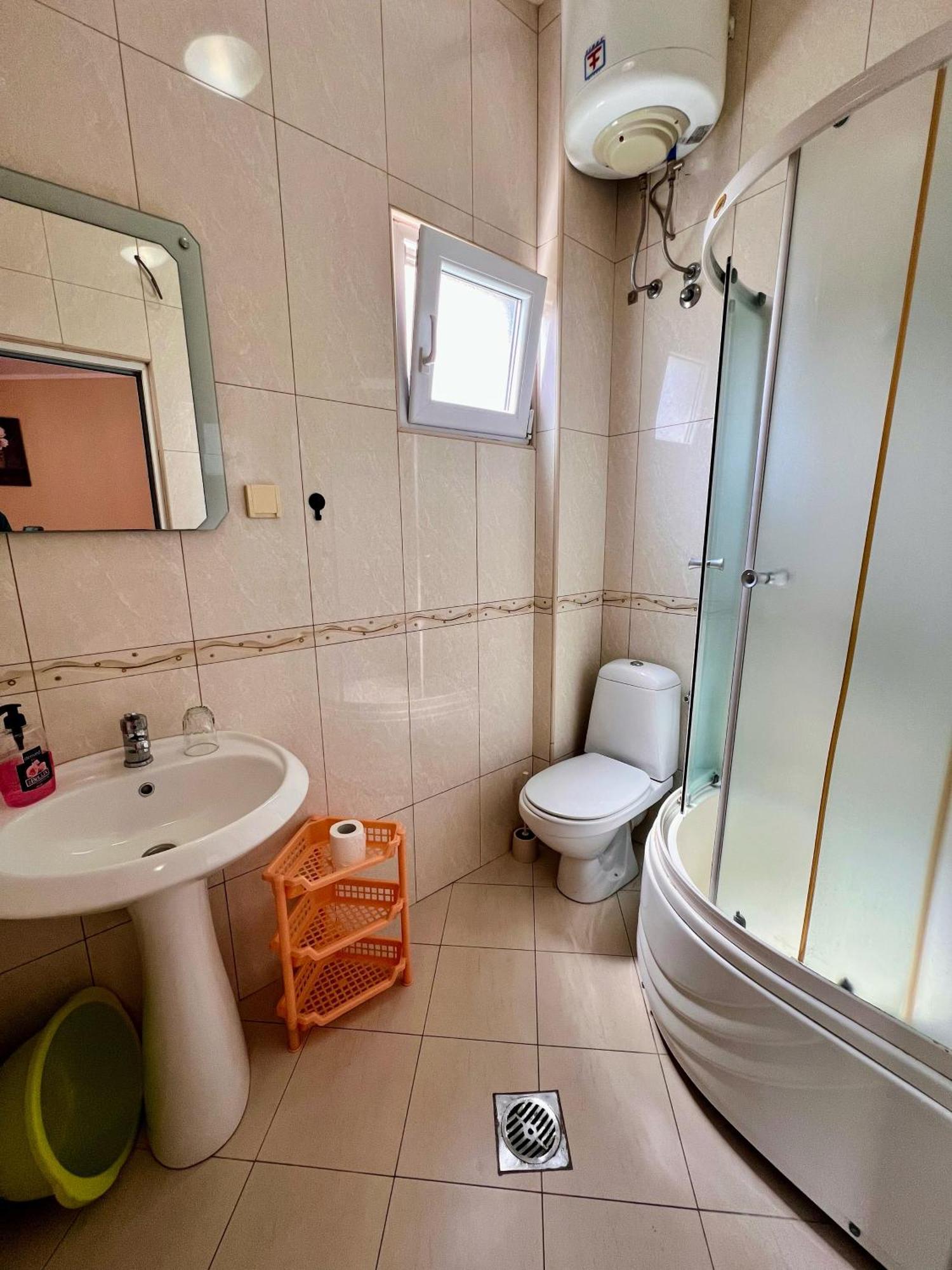 Guesthouse Civovic バール エクステリア 写真